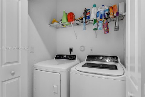 Touwnhouse à vendre à Homestead, Floride: 3 chambres, 133.97 m2 № 2004882 - photo 25