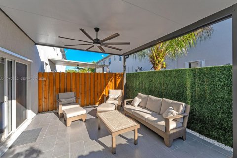 Touwnhouse à vendre à Homestead, Floride: 3 chambres, 133.97 m2 № 2004882 - photo 6