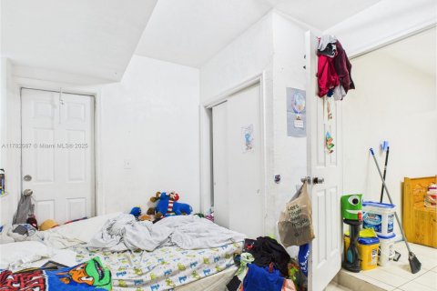 Купить коммерческую недвижимость в Форт-Лодердейл, Флорида 180.32м2, № 2012318 - фото 16