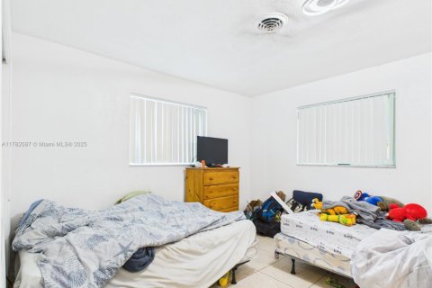 Купить коммерческую недвижимость в Форт-Лодердейл, Флорида 180.32м2, № 2012318 - фото 23