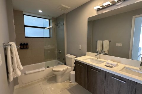 Condominio en venta en Bay Harbor Islands, Florida, 2 dormitorios, 114.83 m2 № 1954370 - foto 26