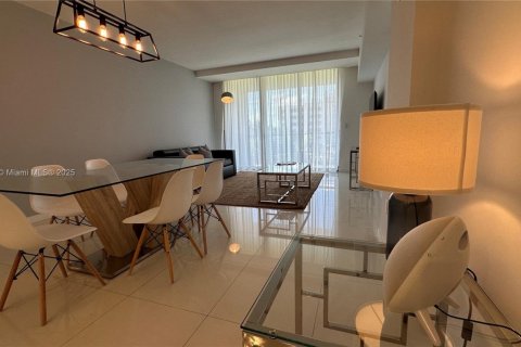 Condominio en venta en Bay Harbor Islands, Florida, 2 dormitorios, 114.83 m2 № 1954370 - foto 9