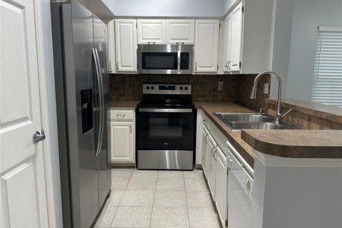 Condominio en alquiler en Gainesville, Florida, 1 dormitorio, 93.09 m2 № 1893752 - foto 8