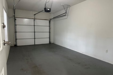 Condominio en alquiler en Gainesville, Florida, 1 dormitorio, 93.09 m2 № 1893752 - foto 14