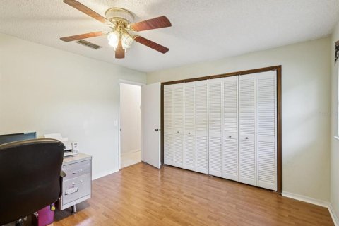 House in Wesley Chapel, Florida 5 bedrooms, 279.26 sq.m. № 1856363 - photo 22