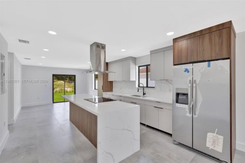 Villa ou maison à vendre à Miami Gardens, Floride: 3 chambres № 2029056 - photo 27