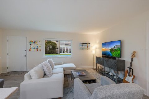 Condominio en venta en Sarasota, Florida, 2 dormitorios, 89.56 m2 № 1523124 - foto 3