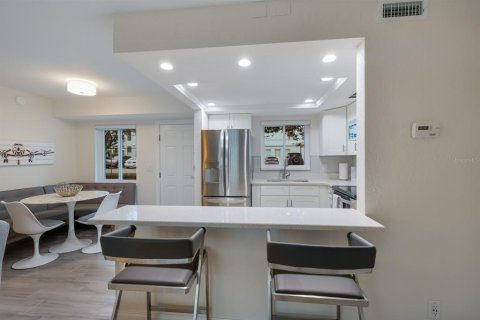 Condominio en venta en Sarasota, Florida, 2 dormitorios, 89.56 m2 № 1523124 - foto 9