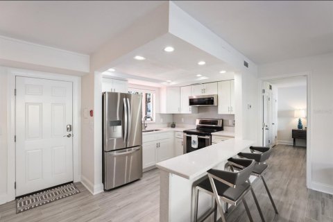 Condominio en venta en Sarasota, Florida, 2 dormitorios, 89.56 m2 № 1523124 - foto 4