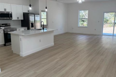 House in Ocala, Florida 4 bedrooms, 160.72 sq.m. № 1574325 - photo 3