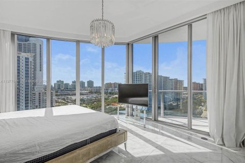 Condominio en venta en Miami Beach, Florida, 2 dormitorios, 136.1 m2 № 2042508 - foto 4