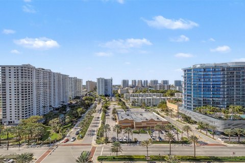 Condominio en venta en Miami Beach, Florida, 2 dormitorios, 136.1 m2 № 2042508 - foto 29