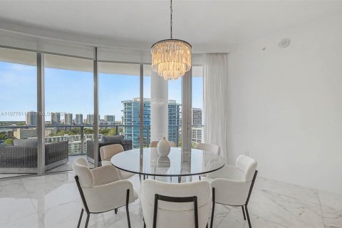 Condominio en venta en Miami Beach, Florida, 2 dormitorios, 136.1 m2 № 2042508 - foto 13