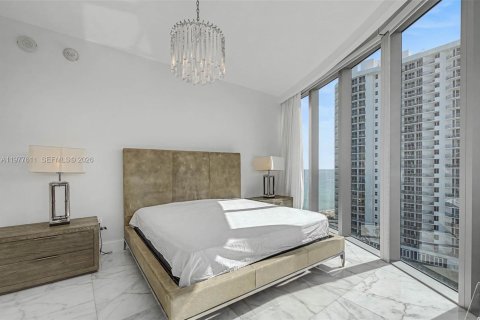 Condominio en venta en Miami Beach, Florida, 2 dormitorios, 136.1 m2 № 2042508 - foto 2
