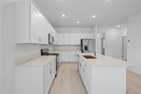 Casa en alquiler en Land O' Lakes, Florida, 3 dormitorios, 138.05 m2 № 2093256 - foto 15