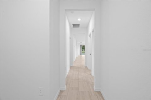 Casa en alquiler en Land O' Lakes, Florida, 3 dormitorios, 138.05 m2 № 2093256 - foto 7