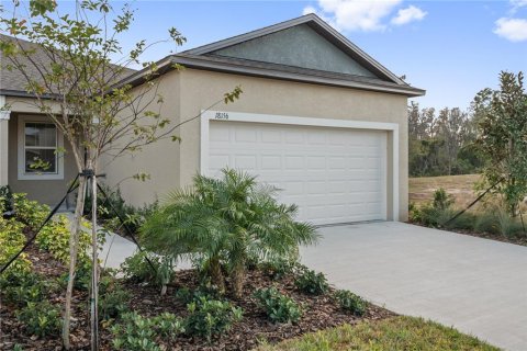Casa en alquiler en Land O' Lakes, Florida, 3 dormitorios, 138.05 m2 № 2093256 - foto 2