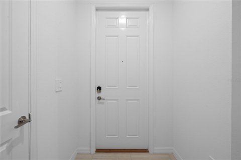 Casa en alquiler en Land O' Lakes, Florida, 3 dormitorios, 138.05 m2 № 2093256 - foto 30