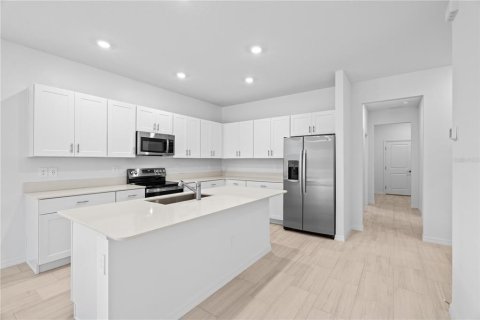 Casa en alquiler en Land O' Lakes, Florida, 3 dormitorios, 138.05 m2 № 2093256 - foto 16