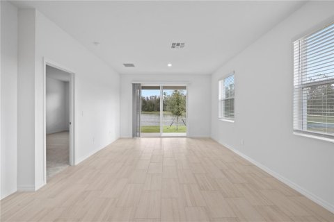 Casa en alquiler en Land O' Lakes, Florida, 3 dormitorios, 138.05 m2 № 2093256 - foto 19