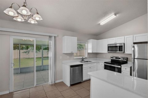 Casa en venta en Kissimmee, Florida, 3 dormitorios, 120.12 m2 № 1801683 - foto 15