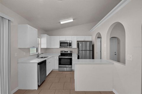 Casa en venta en Kissimmee, Florida, 3 dormitorios, 120.12 m2 № 1801683 - foto 19