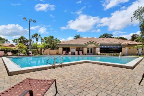 Condo in Orlando, Florida, 2 bedrooms  № 1769317 - photo 25