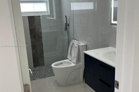 House in Homestead, Florida 3 bedrooms, 123.93 sq.m. № 1857271 - photo 12