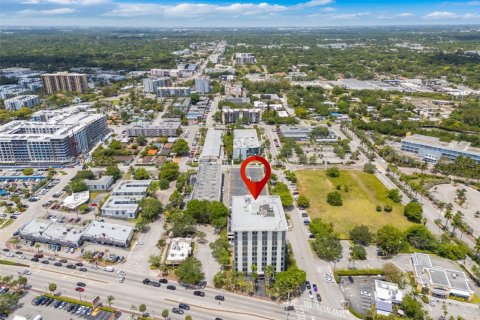 Commercial property in North Miami, Florida № 1684080 - photo 21