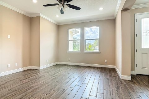 House in Orlando, Florida 4 bedrooms, 271.92 sq.m. № 2217314 - photo 27