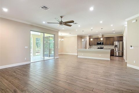 House in Orlando, Florida 4 bedrooms, 271.92 sq.m. № 2217314 - photo 28