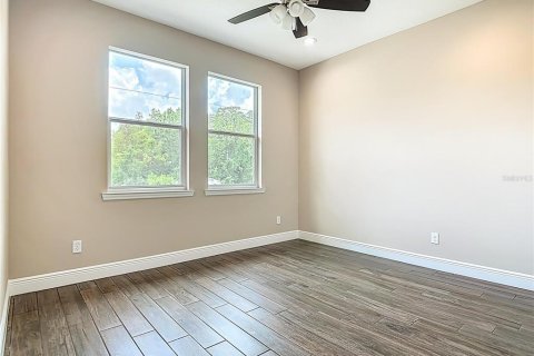 House in Orlando, Florida 4 bedrooms, 271.92 sq.m. № 2217314 - photo 29