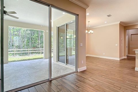 House in Orlando, Florida 4 bedrooms, 271.92 sq.m. № 2217314 - photo 21