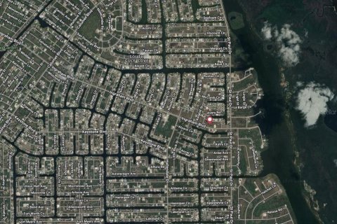 Land in Port Charlotte, Florida № 2163989 - photo 2