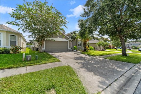 Casa en venta en Orlando, Florida, 4 dormitorios, 188.13 m2 № 1831900 - foto 1