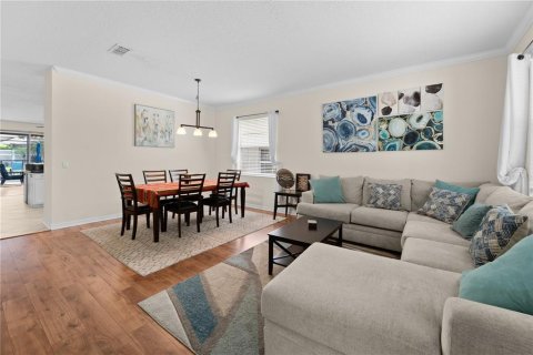 Casa en venta en Orlando, Florida, 4 dormitorios, 188.13 m2 № 1831900 - foto 4