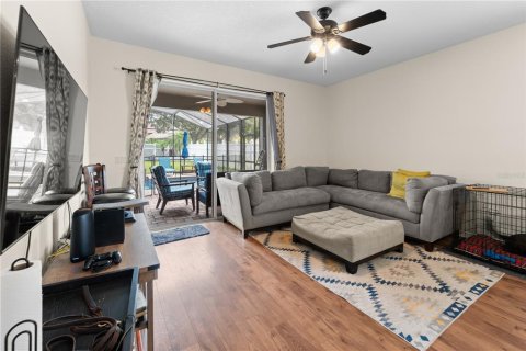 Casa en venta en Orlando, Florida, 4 dormitorios, 188.13 m2 № 1831900 - foto 15