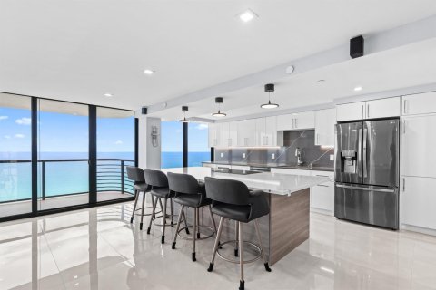 Copropriété à vendre à Boca Raton, Floride: 2 chambres, 141.77 m2 № 2407627 - photo 12