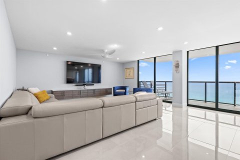 Copropriété à vendre à Boca Raton, Floride: 2 chambres, 141.77 m2 № 2407627 - photo 8