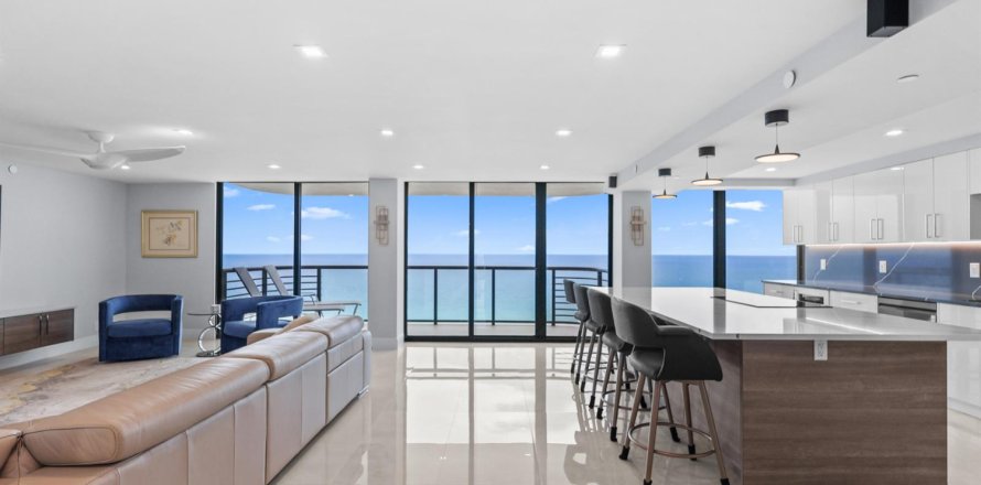 Condo à Boca Raton, Floride, 2 chambres  № 2407627