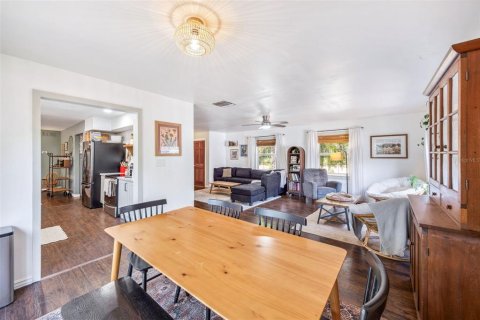 Casa en venta en Orlando, Florida, 3 dormitorios, 154.5 m2 № 1666244 - foto 9
