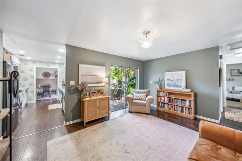 Casa en venta en Orlando, Florida, 3 dormitorios, 154.5 m2 № 1666244 - foto 13