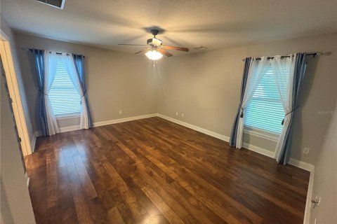 House in Leesburg, Florida 3 bedrooms, 131.55 sq.m. № 1796225 - photo 8