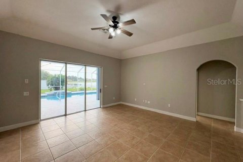 Villa ou maison à vendre à Winter Haven, Floride: 5 chambres, 236.81 m2 № 2416878 - photo 5