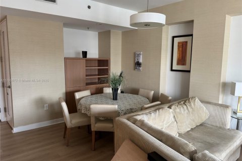 Copropriété à louer à Miami, Floride: 2 chambres, 119.84 m2 № 1646886 - photo 7