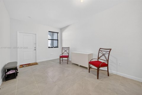 Townhouse in Homestead, Florida 3 bedrooms, 157.47 sq.m. № 2038203 - photo 20