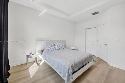 Townhouse in Homestead, Florida 3 bedrooms, 157.47 sq.m. № 2038203 - photo 26