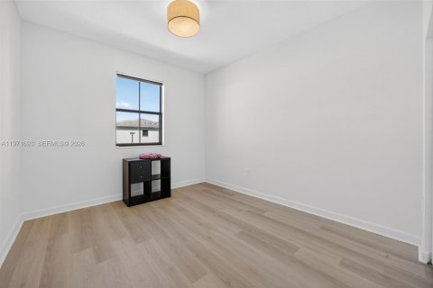 Townhouse in Homestead, Florida 3 bedrooms, 157.47 sq.m. № 2038203 - photo 30