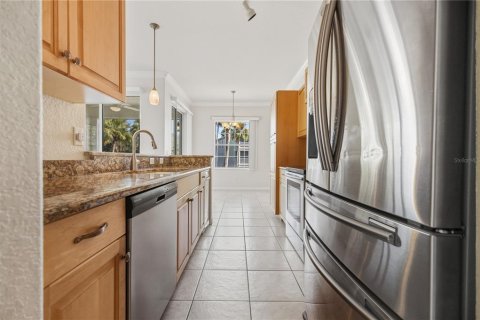 Condo in Venice, Florida, 2 bedrooms  № 2227948 - photo 19