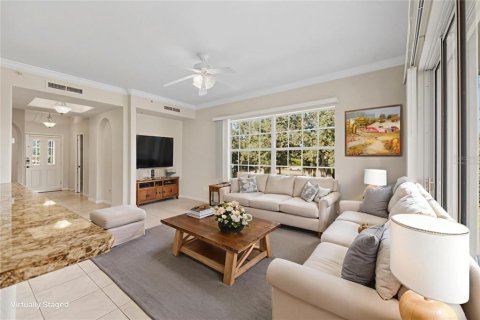 Condo in Venice, Florida, 2 bedrooms  № 2227948 - photo 8